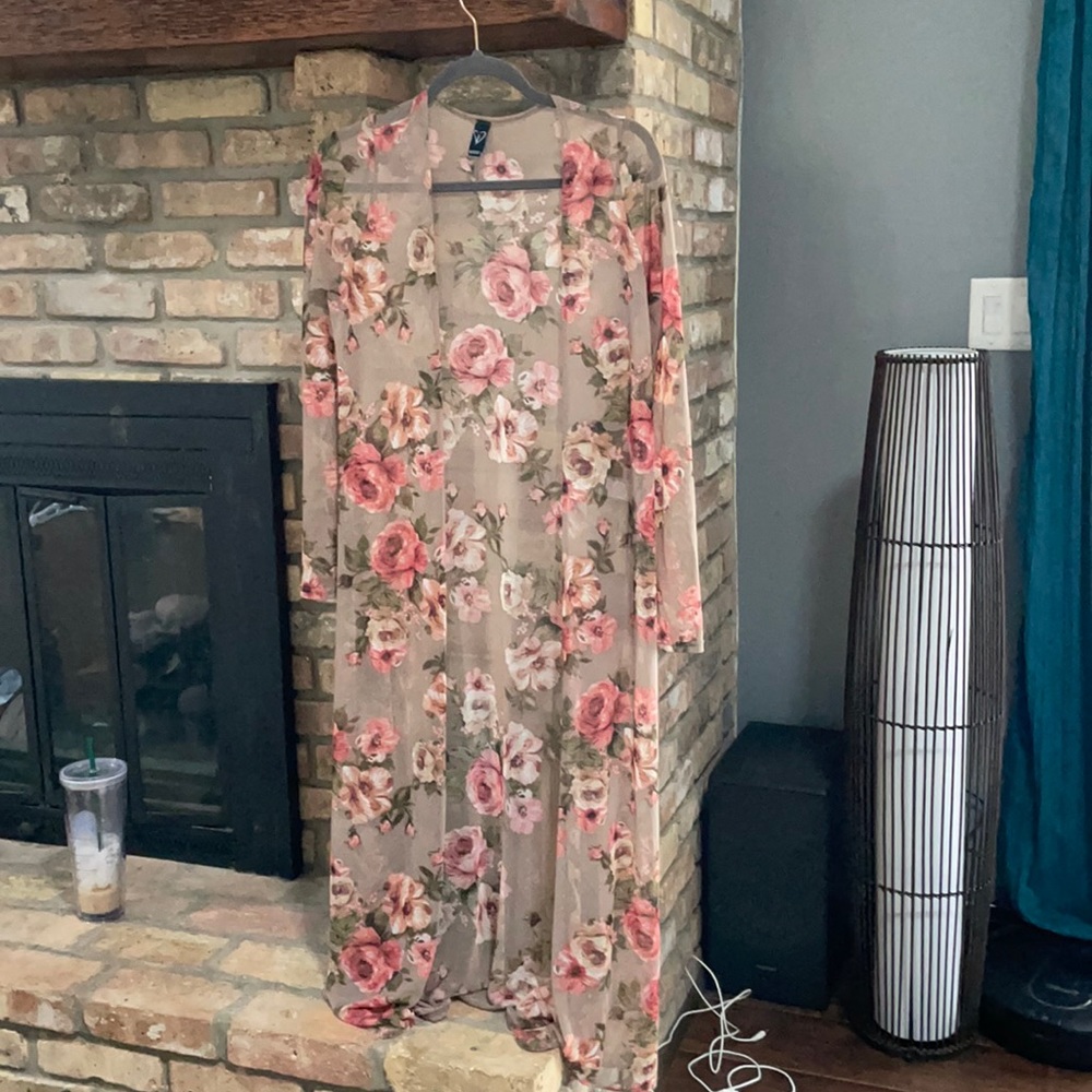 Size XS Windsor sheer cardigan